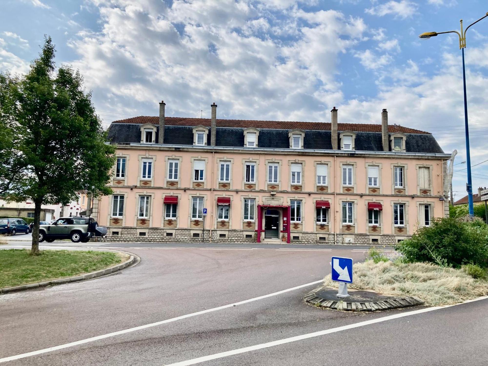 Hotel De Champagne Saint-Dizier Exterior foto